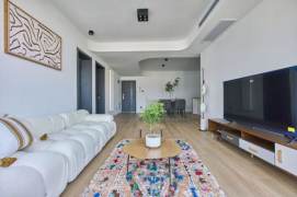 Spacious 3+1br high-rise nr Jiashan rd  Line 9&12