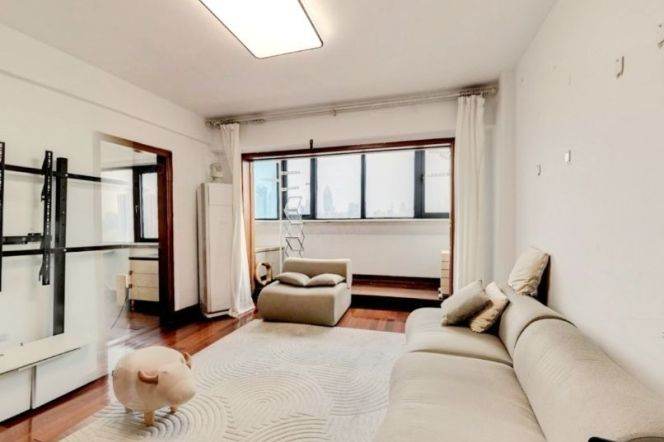 Valuable Xiangyang/Changle Rd 3BR Near Iapm with Nice View 14.5K 
