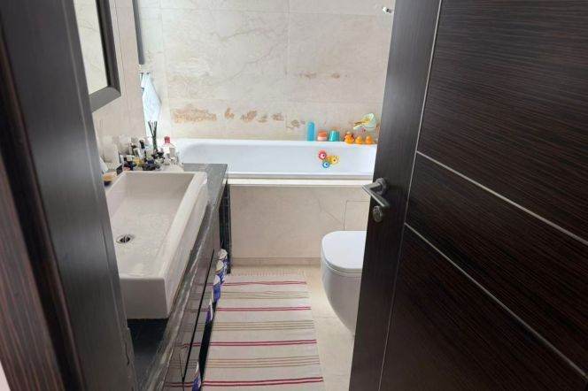 Modern 2brs/116sqm & elevator @Changping Rd & Line 7