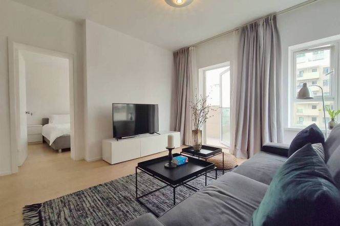 Modern decoration 2brs with floor heating and balcony  in central Xuhui