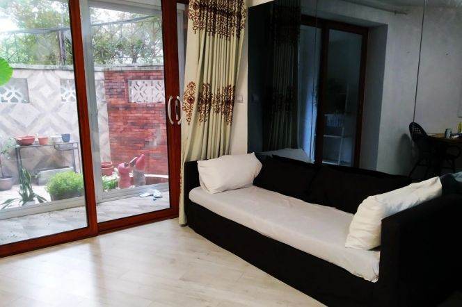 Charming Gubei Apartment with Private Garden