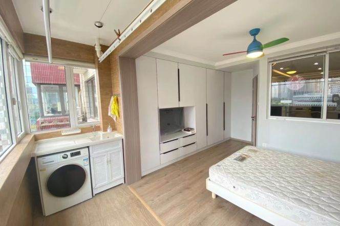 Full furnished 1br/2living & elevator @Hailun Rd & Line 4/10