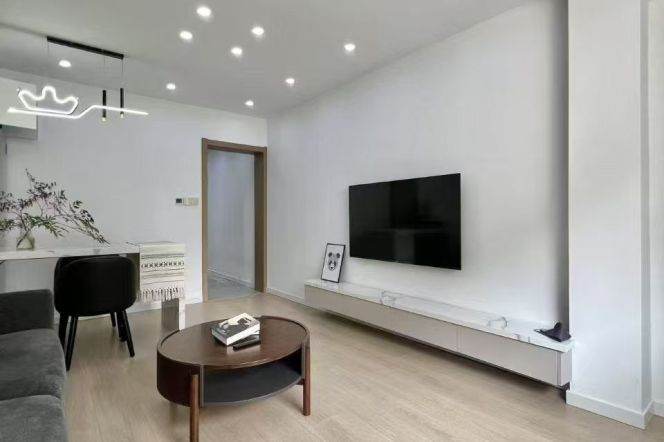 Changping rd 1BR apartment