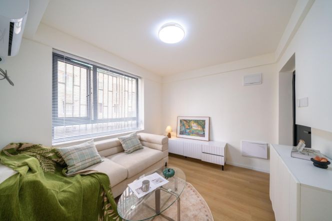 Zhongshan park/modern 2br 2lr/Brand new/all bright room,@L2/3/4