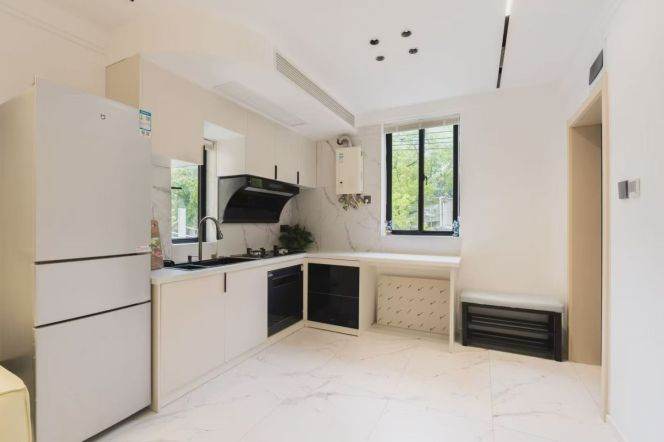 Bright 1Br Furnished @Shanghai Library