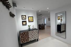 New Bright 3 Bedrooms Apartment Jiangsu Road.