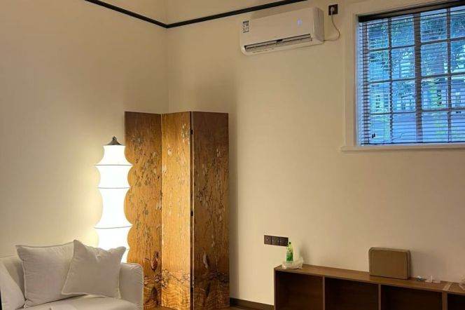 Charming 1Br/1Lr/1Bt apt nr Changshu rd,M1/7