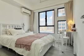 Bright room near Hanzhong rd, close to ESSCA, long/short lease 