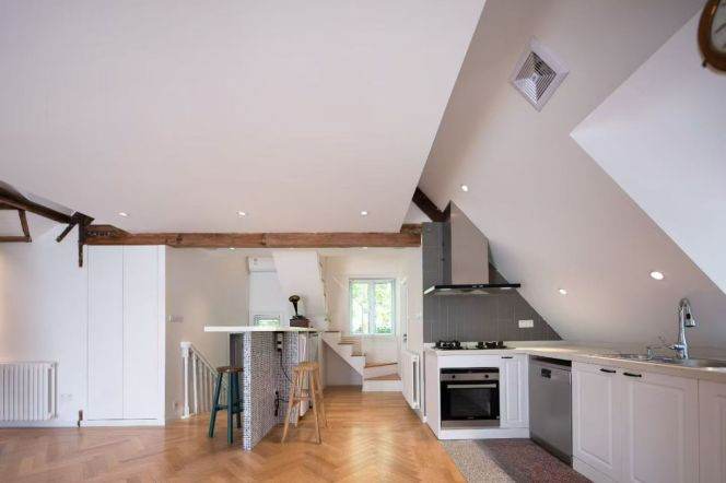 South Shanxi rd 3BR 2BATH with terrace