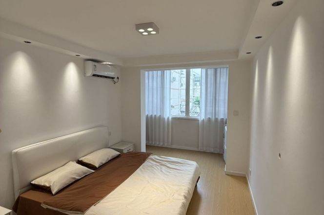 Modern 2Brs/1Lr/1Bt apt nr zhongshan park,M2/3/4/11