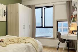 Big room near Hanzhong rd, with balcony close to ECNU, advance booking accepted 