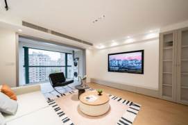 Newly Renovated 3BR 2BA in Lianyang Community, Century Park