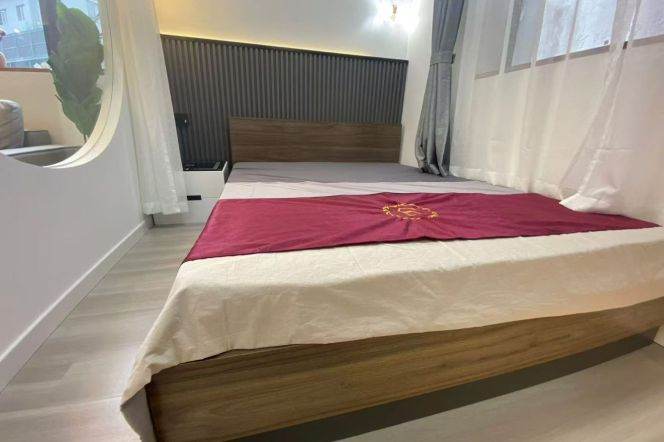 The Only 5.8k Flat w/ Bathtub+Elevetor-Jiangsu Road