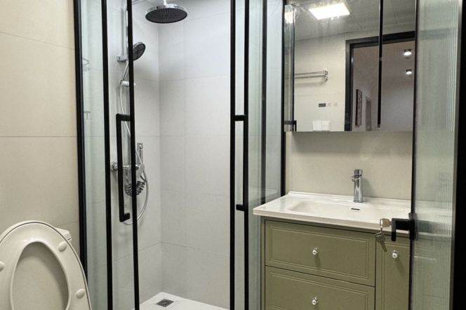 Highrise 3Br-2bathr+great sunshine | Jiangsu rd metro L2/11 ,Newly 3br+Elevator | 17.2K