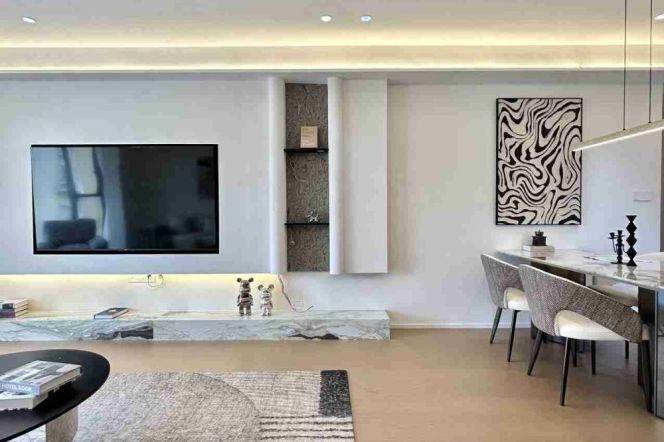 Large Balcony+Stunning View+Spacious&Modern 3Bdrs 2Baths Apt+L2 Wei Ning Rd+Green Compound