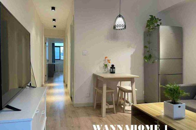 Spacious&Modern&Bright Elevator 1Bdr 1Bath Apt+West Nan Jing Rd CBD+Great View