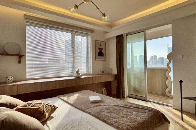 2Bdrs 1Bath /Spacious&Bright /Line10 Songyuan Rd/Elevator/Hongqiao Rd/Large closet