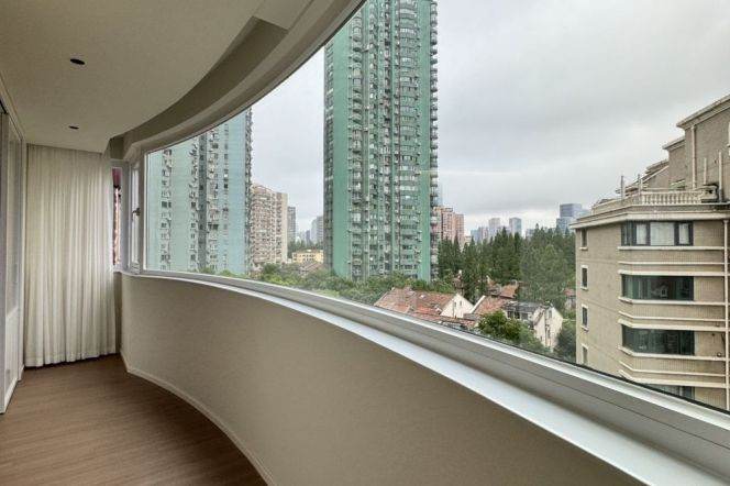 Impressive 2br+huge balcony | Jiangsu rd L2/11 | Good sunshine
