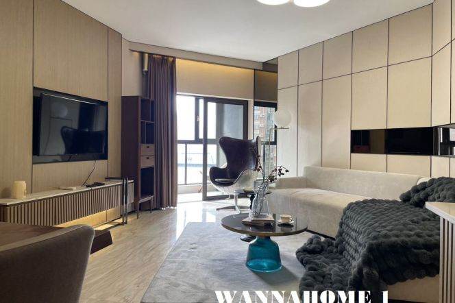 Great View+Spacious&Bright 2Bdrs 1Bath Apt+Large Balcony+L2/11 Jiangsu Rd+Great Compound