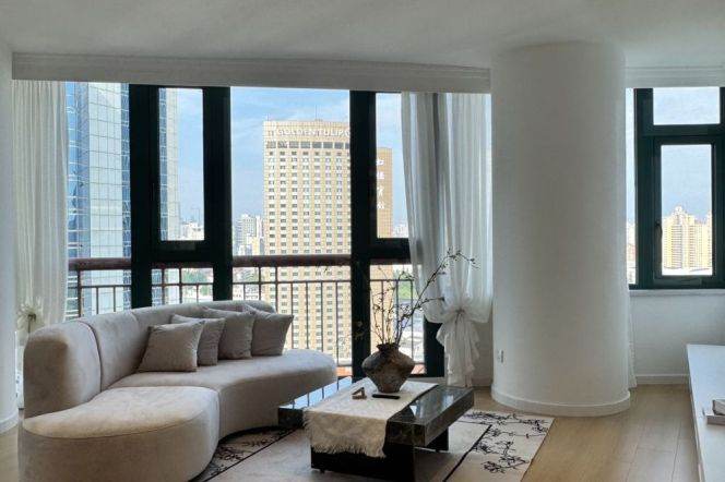Modern 2Br-2bathr apt + balcony | West Yan'an rd Metro L3&4 | Central AC 15.8K