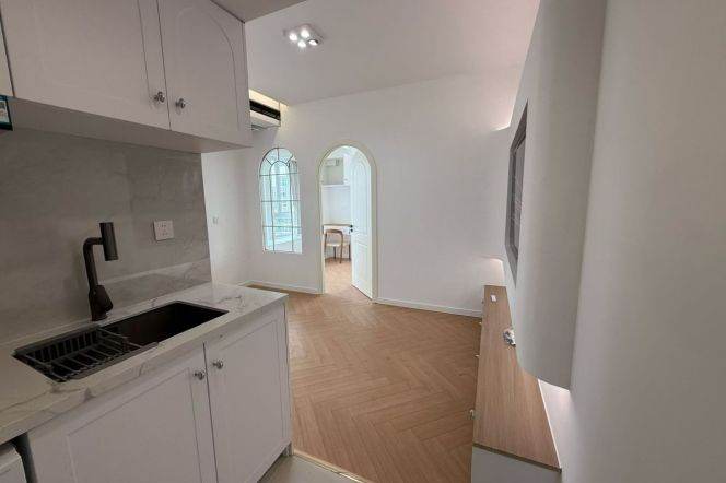 jinshajiang rd station one bedroom
