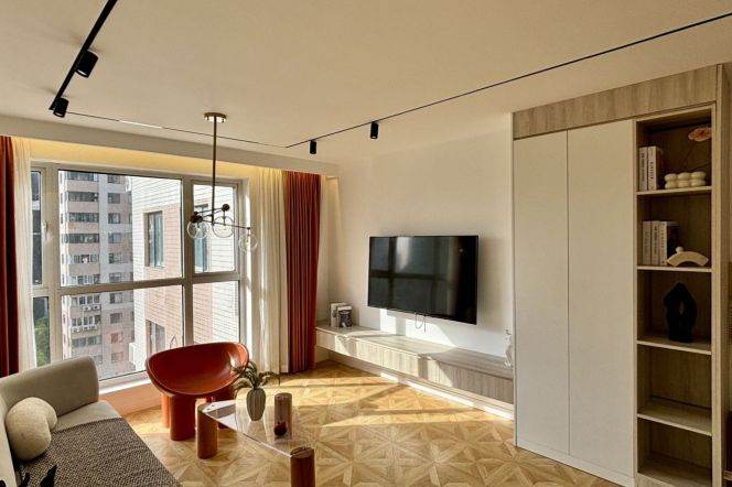 2Bdrs 1Bath /Spacious&Bright /Line10 Songyuan Rd/Elevator/Hongqiao Rd/Large closet