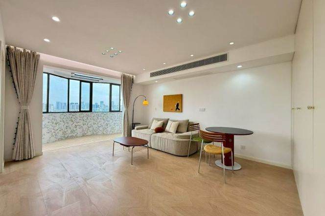 2br, 100sq,first rent, open river view, subway L4Tangqiao, big balcony，10.8k