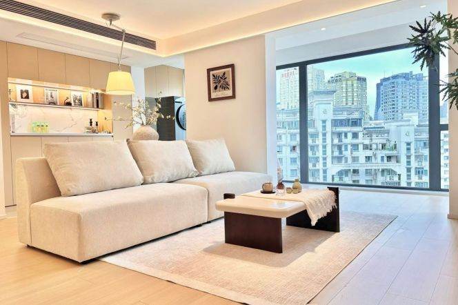 Duplex 2bedrooms apt with heating & central AC @ Wuning Rd