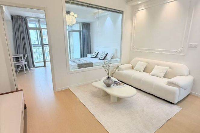 Rare High-Rise 1BR/Zhongshan Park