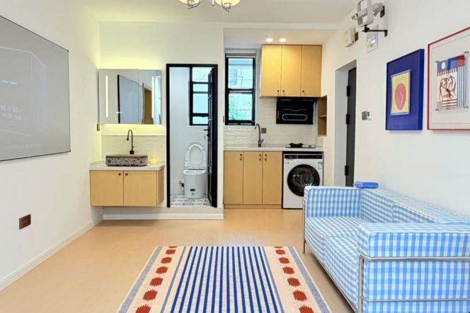 Shanghai Library 1BR apartment