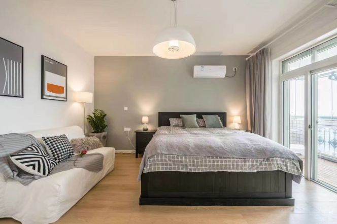 170m² 4BR 2BA High-Floor w/Balcony on South Wulumuqi Rd