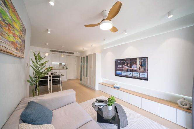 1 BR/Xujiahui/Balcony/Good lighting/Stylish interior