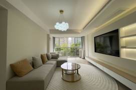  Suzhou River View 3BR Near Jiangning Road Metro, Full Floor-to-Ceiling Windows
