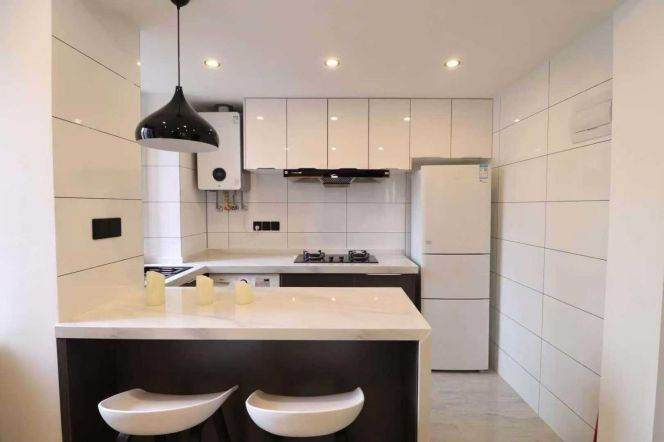 2BR/YanPing Rd/Good Lighting/Line14