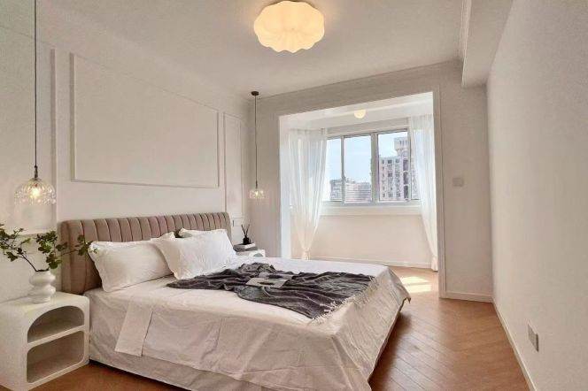 xujiahui station one bedroom