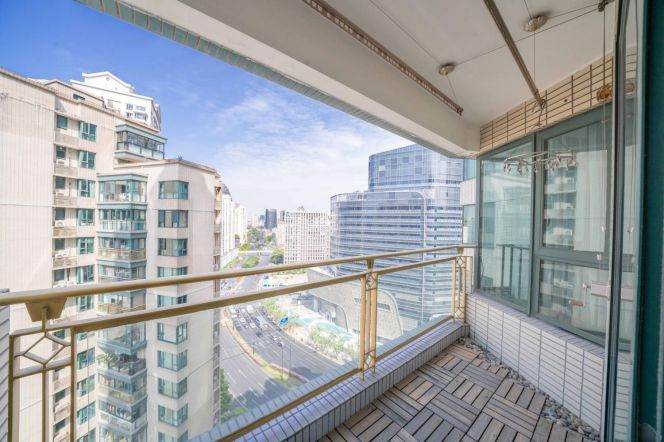 1 BR/Xujiahui/Balcony/Good lighting/Stylish interior