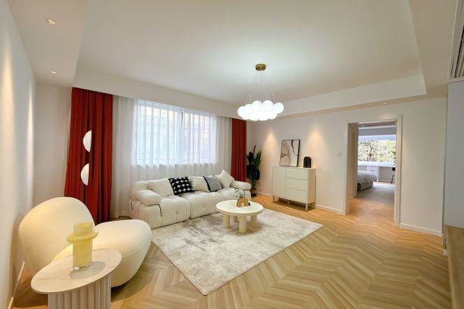 Modern 2Br2bathr | West Yan'an rd L3/4 | Central AC + Heating+Green view