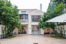 300 sqm garden house near Jiaotong University 