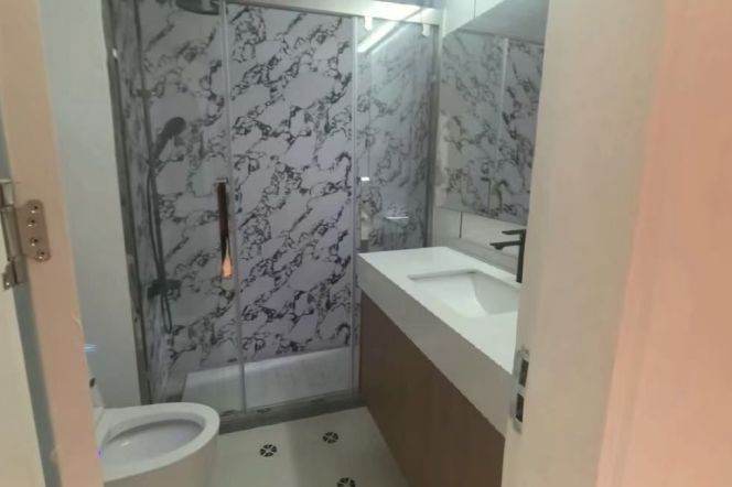 Changshou rd elevator 2BR with balcony