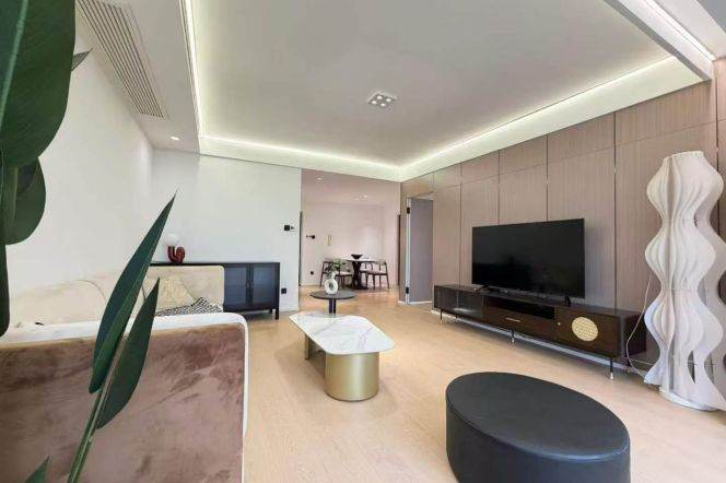 Popular Compound 2BR Near L3 & 4 Zhongtan Rd | Along Suzhou Creek