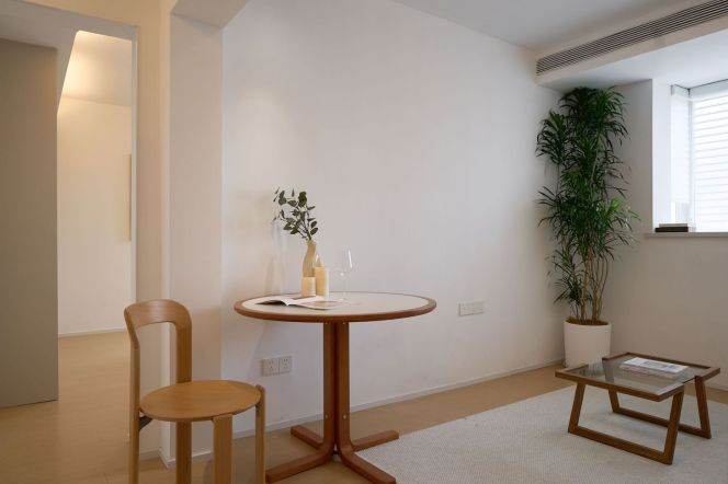 13k 1Br with great view Nr Jing'an Temple line2/7/14
