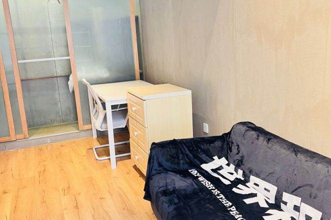 Only 4.2K Cosy studio private Entrance 