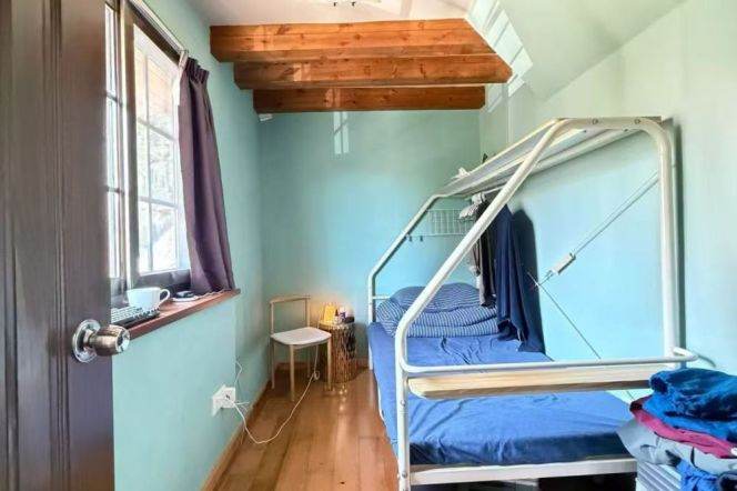 Jiaotong University 2BR with terrace and balcony