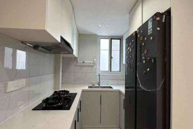 Langao rd/modern 1br 2lr/High floor/big living room/central AC/nice location,@L7