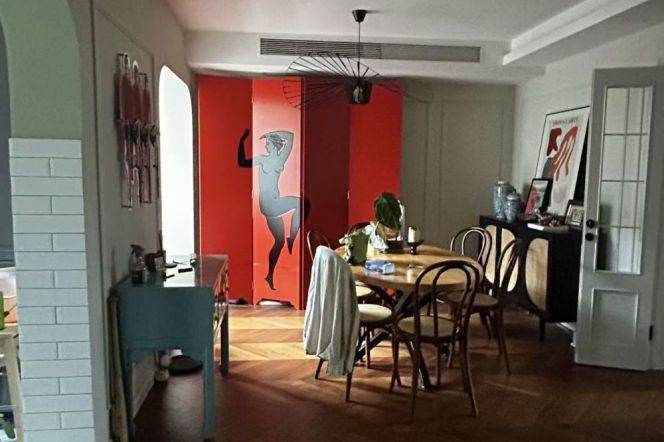 Jiangsu Road Metro Station, zero distance, large 1-bedroom apartment with underfloor heating