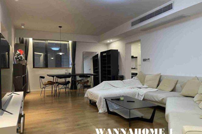 Great Area+Modern&Bright&Spacious 3Bdrs 2Baths Apt+Jing An Temple+L14 Wu Ding Rd