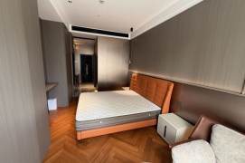 1Studio near line 1/9/11 Xuiahui and Jiao'tong Uni can long and short term lease