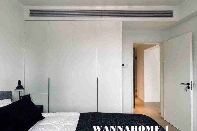 Stunning View+Modern&Spacious 2Bdrs 1Bath Apt+W Nanjing Rd CBD+Nice Compound