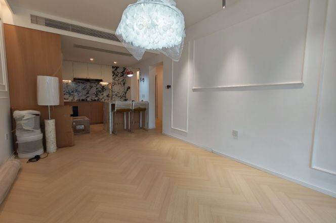 W. Beijing/Datian Rd floor heating 3brs/2lrs/2ba apt wt balcony;L2/12/13