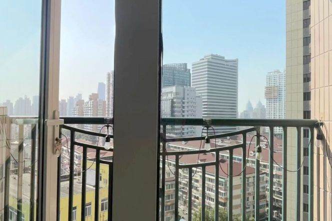 Stunning View+Spacious&Bright 3Bdrs 2Baths Apt+Open Balcony+L2/11 Jiangsu Rd+Great Compound